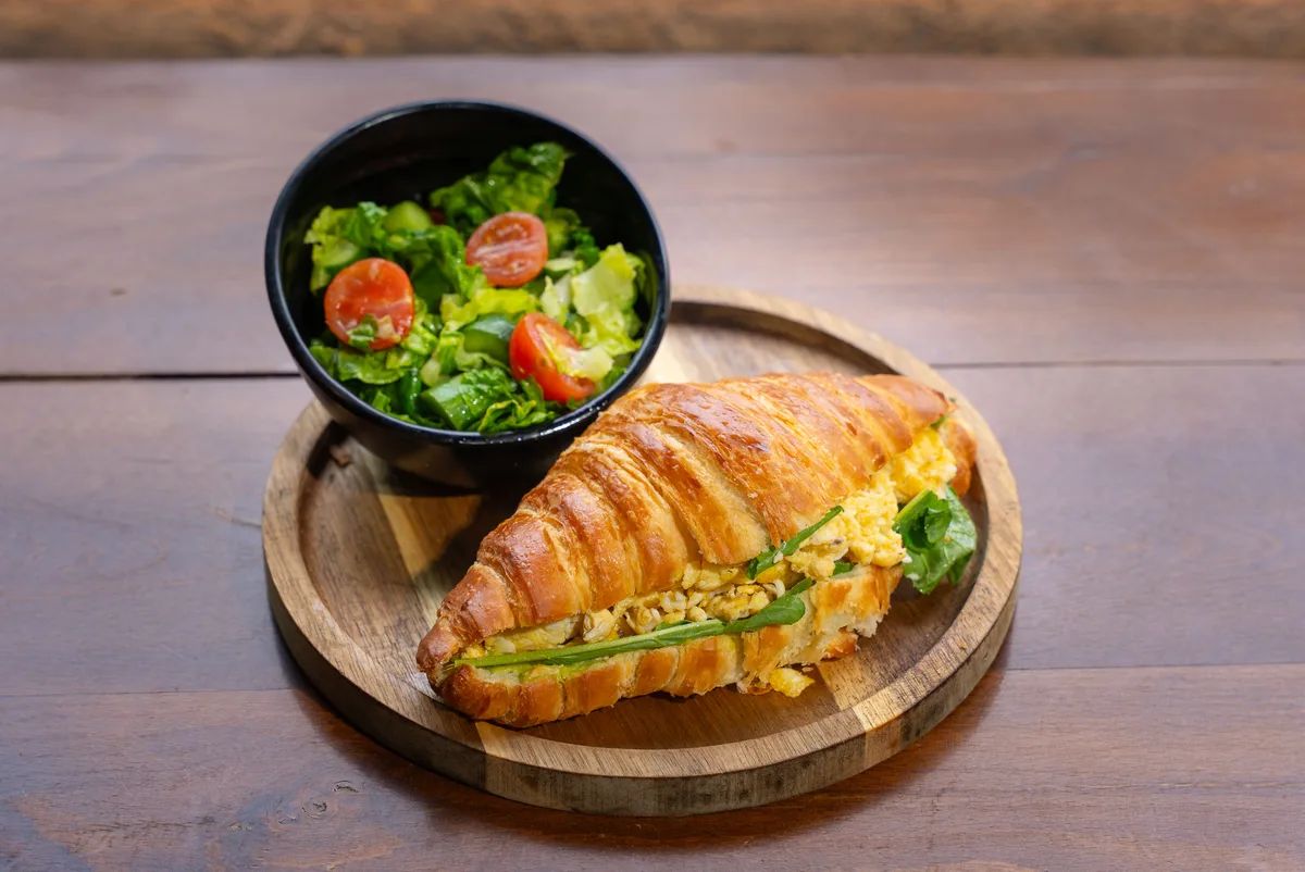 Eggs & Avocado Croissant
