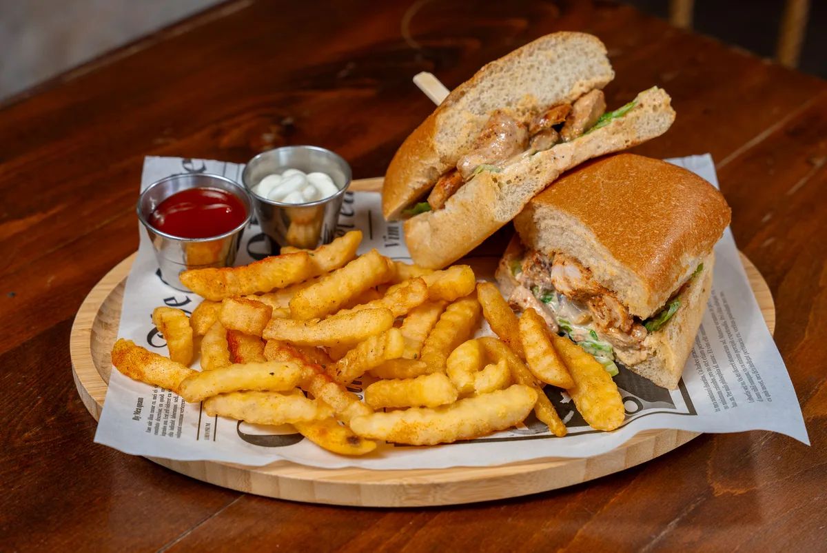 Chicken Alfredo Sandwich 